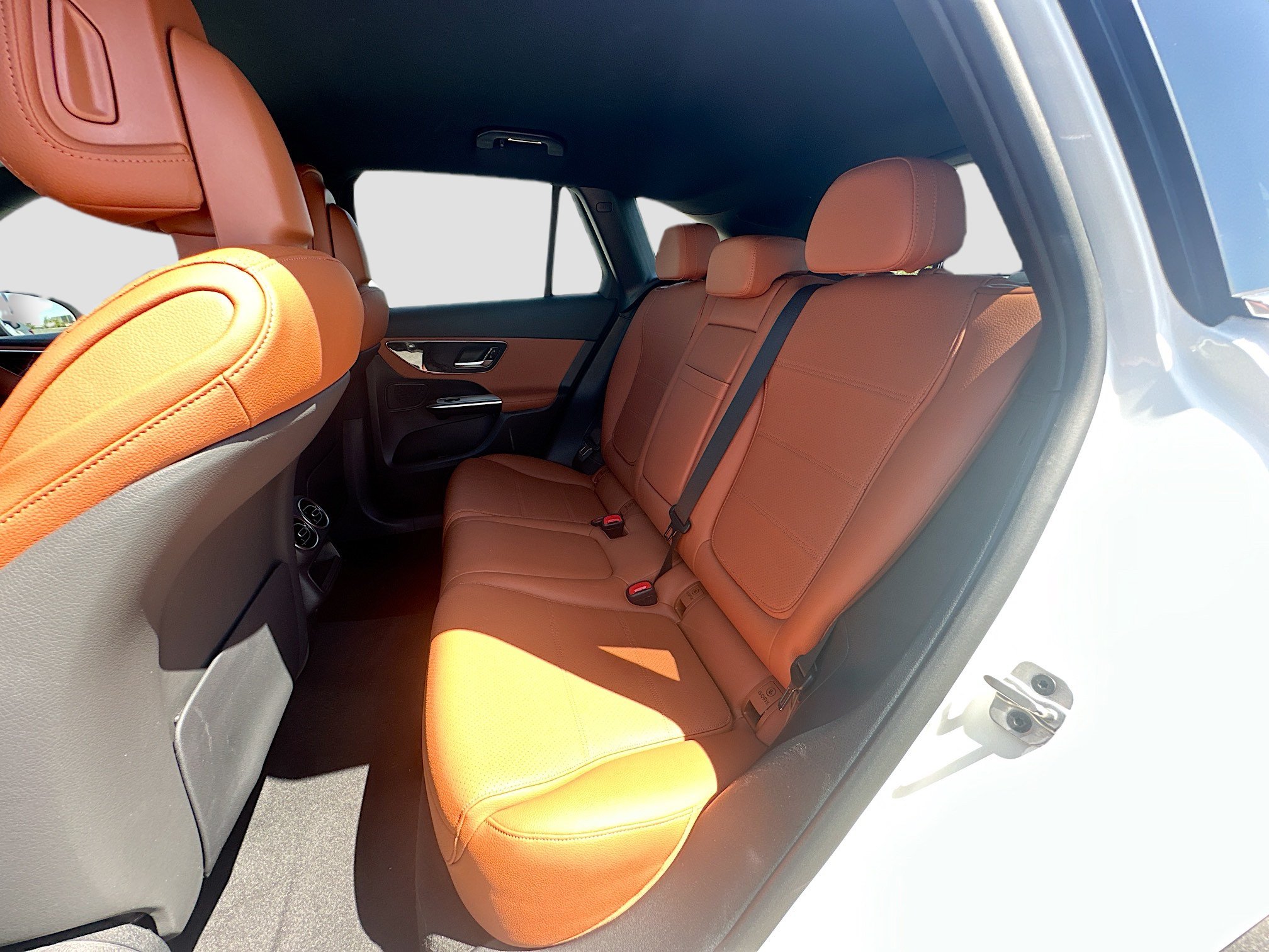 Used 2025 Mercedes-Benz GLC 300 image 22