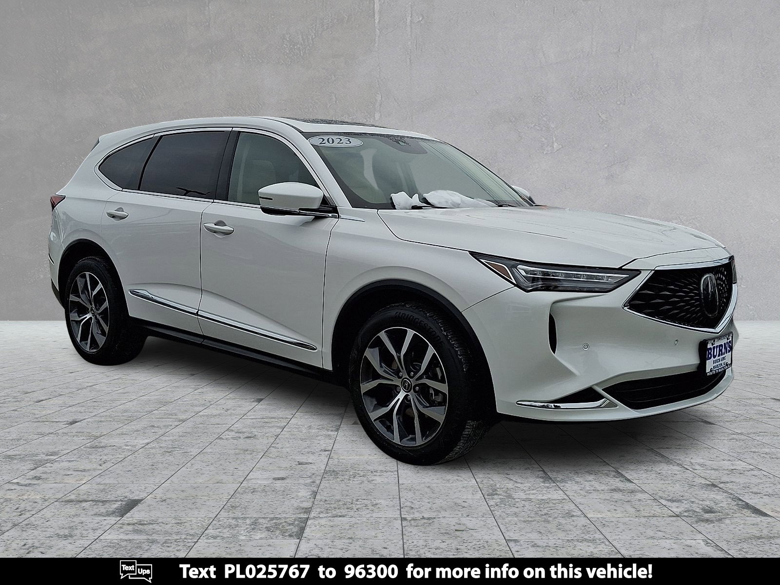 Used 2023 Acura MDX w/ Technology Package video 1