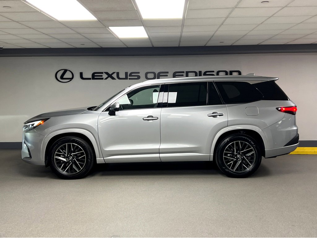 Used 2024 Lexus TX 350 AWD image 4