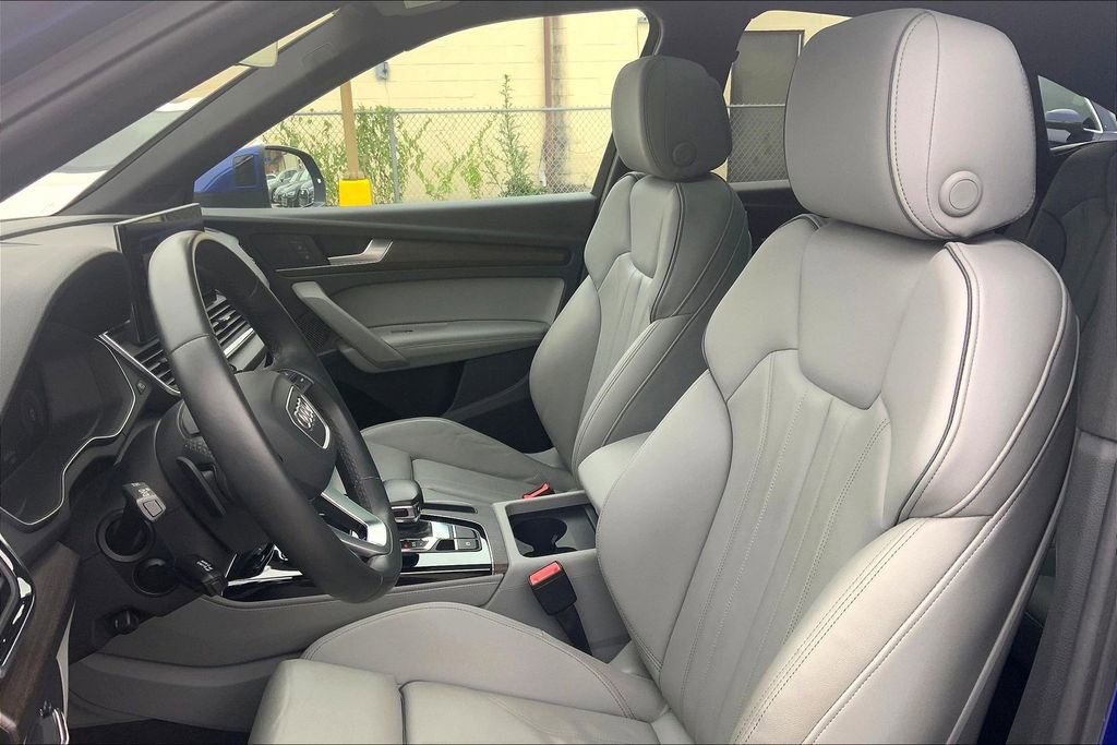 Used 2023 Audi Q5 2.0T Premium Plus w/ Premium Plus Package image 8