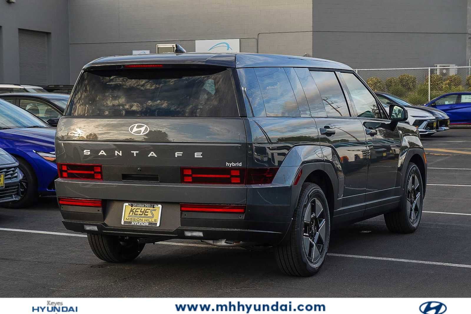 New 2026 Hyundai Santa Fe SE FWD image 4