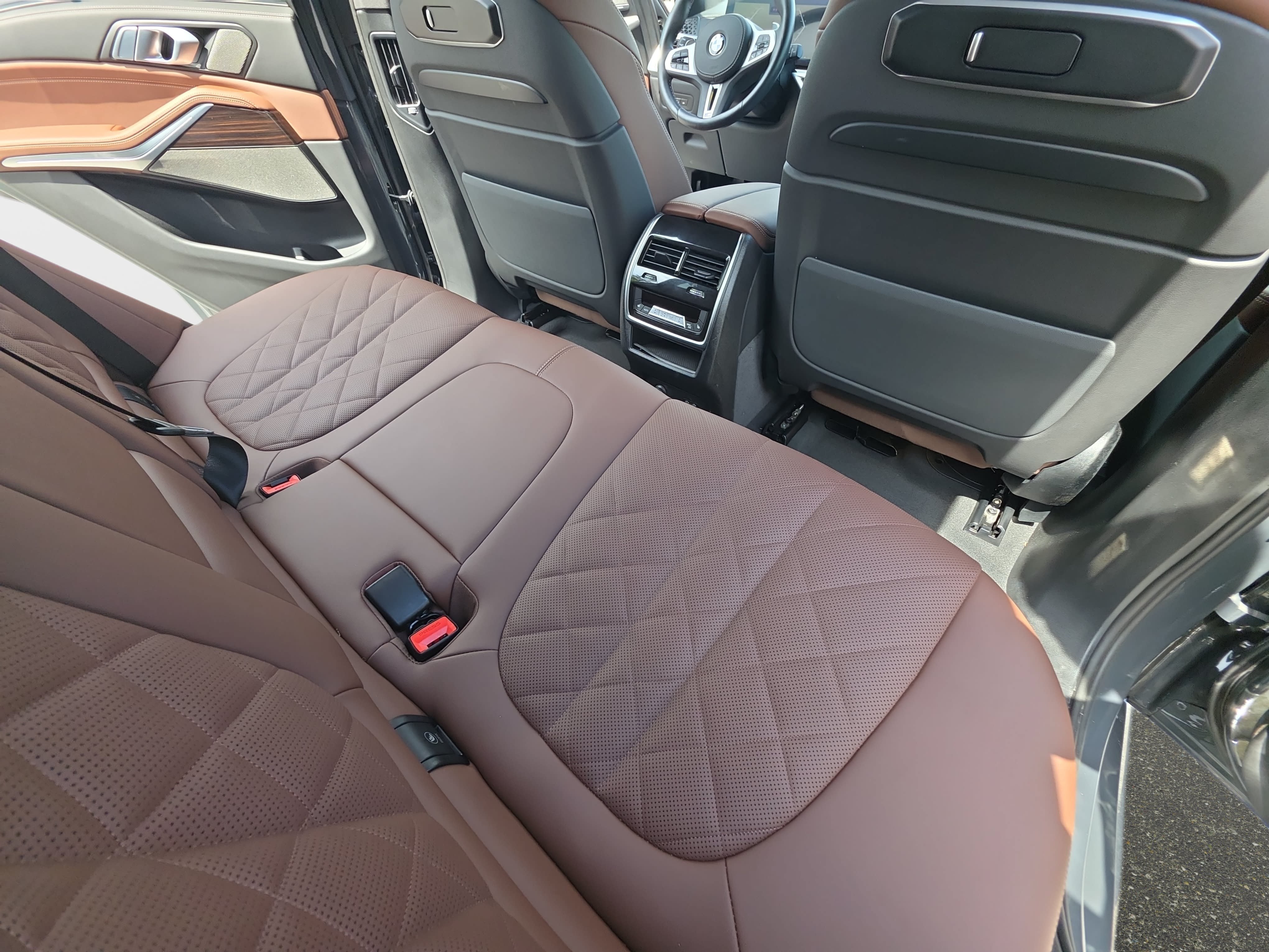 Used 2025 BMW X5 M60i AWD/4WD image 11