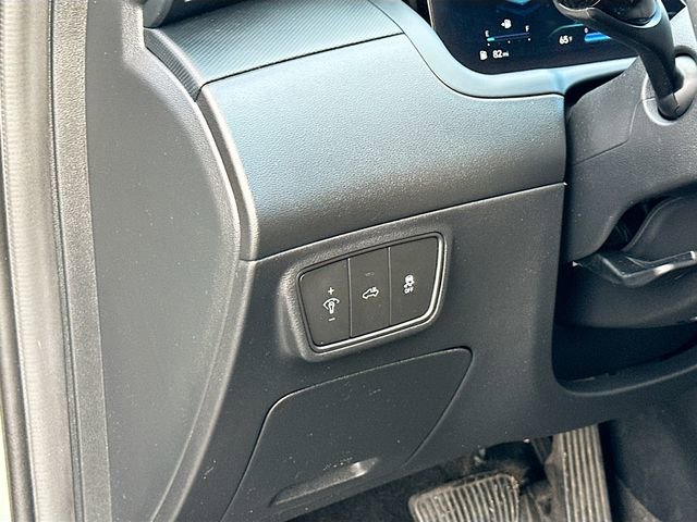 Used 2023 Hyundai Santa Cruz SEL Premium w/ Winter Package image 10