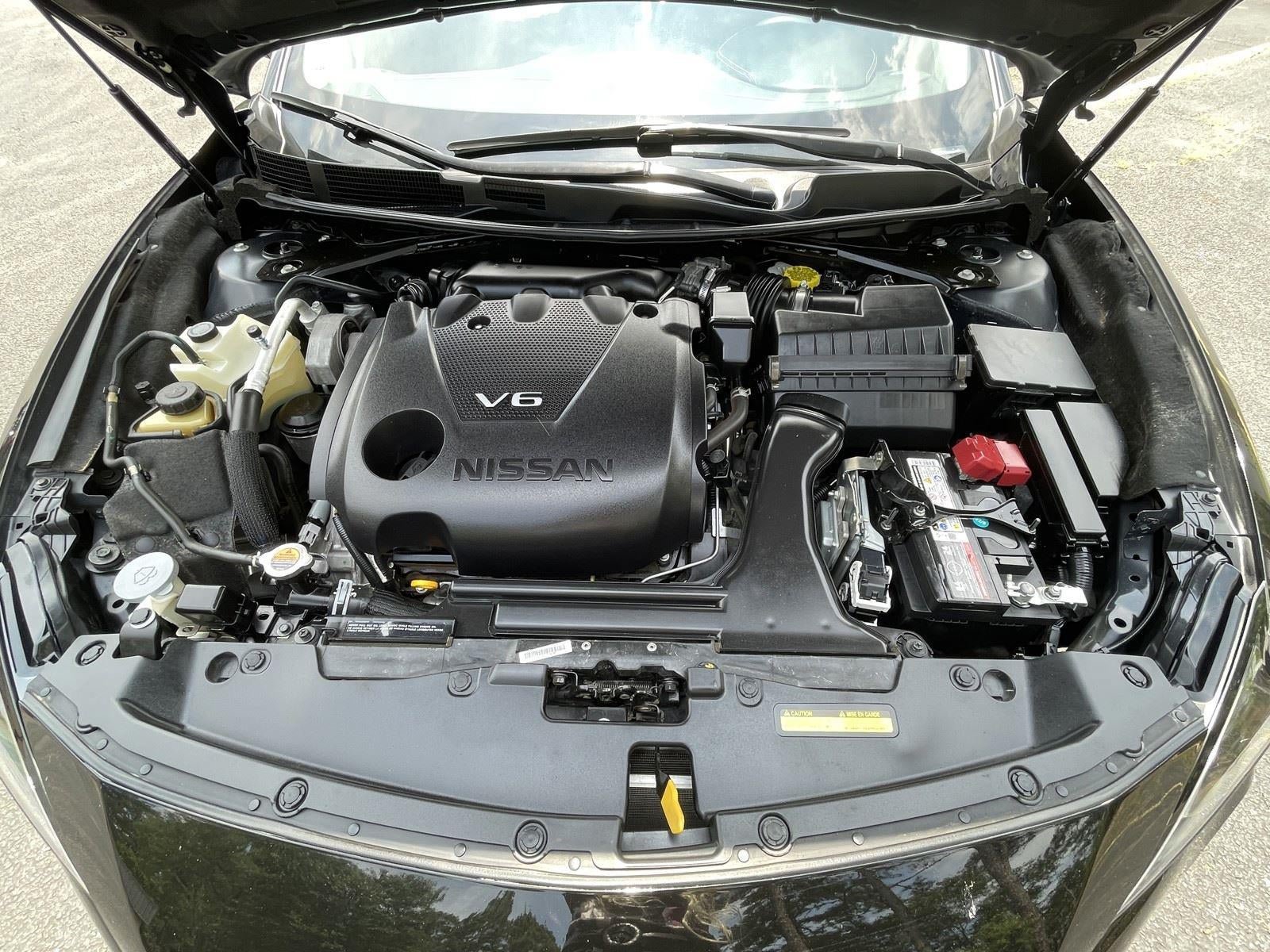 Used 2022 Nissan Maxima SV w/ Floor Mat Group FWD image 45