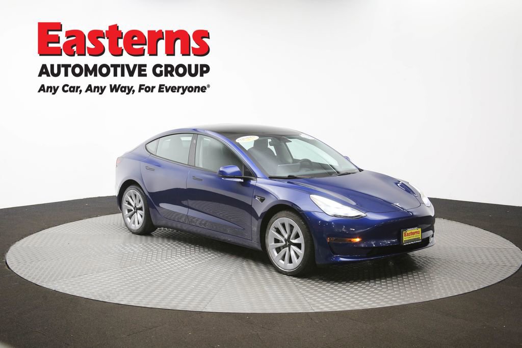 Used 2022 Tesla Model 3 Standard Range RWD image 47