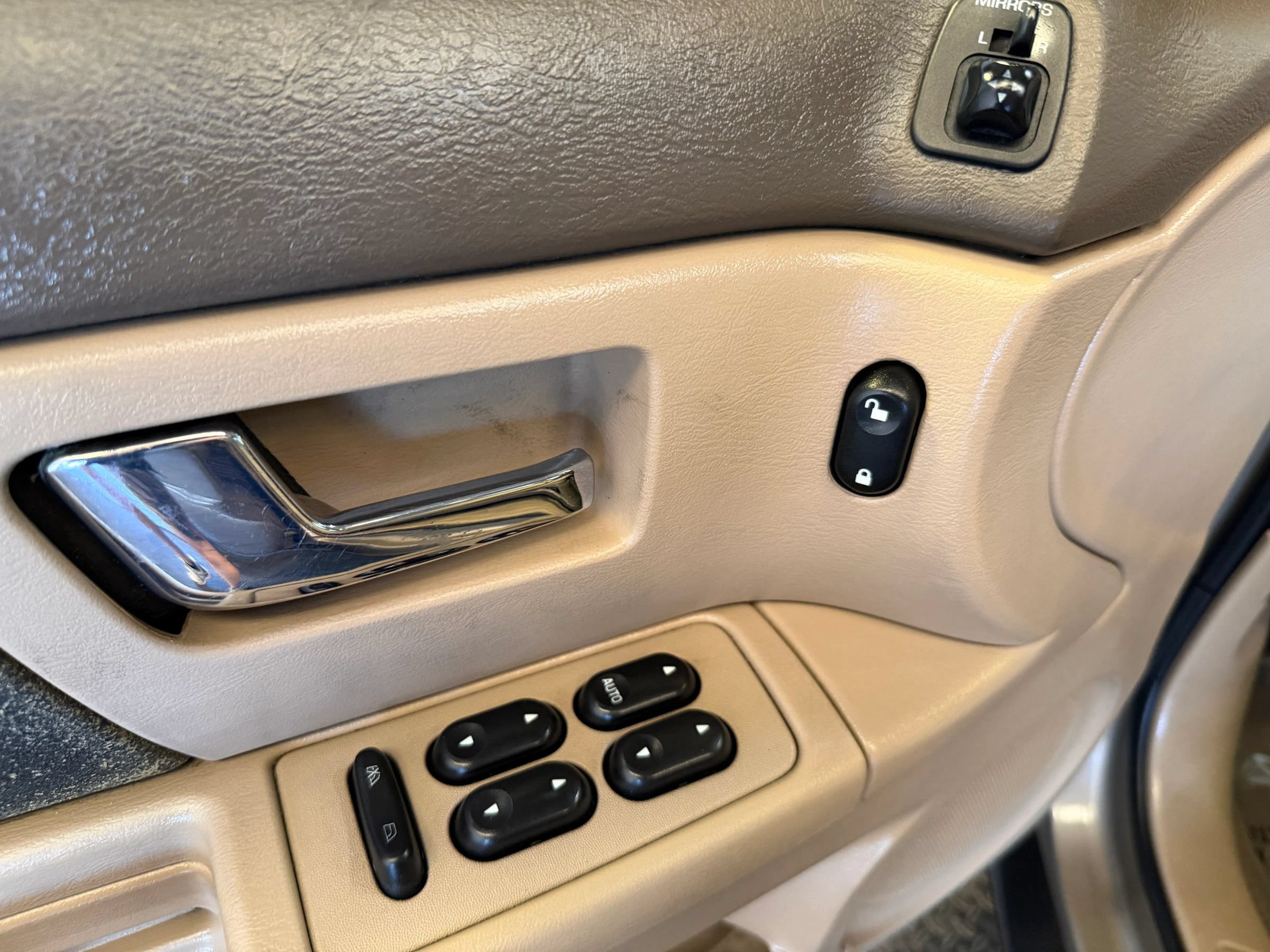 Used 2002 Mercury Sable LS Premium FWD image 10