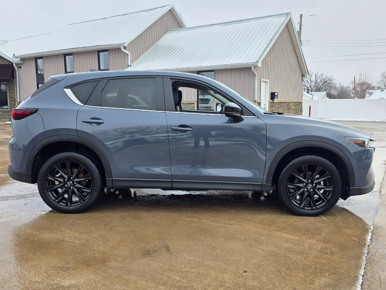 Used 2024 MAZDA CX-5 Carbon Edition image 23