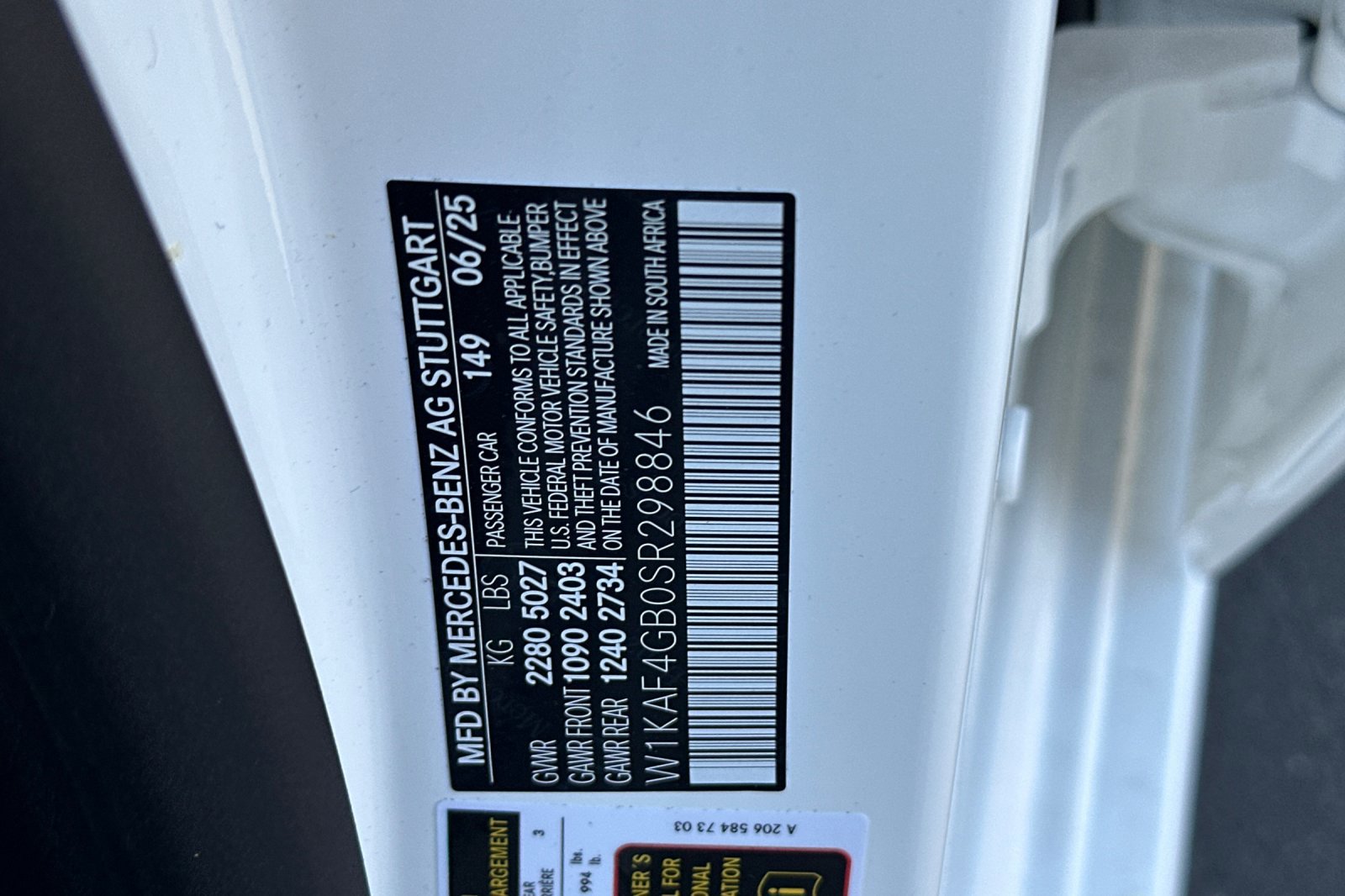 New 2025 Mercedes-Benz C 300 Sedan image 28