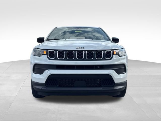Used 2024 Jeep Compass Sport video 2