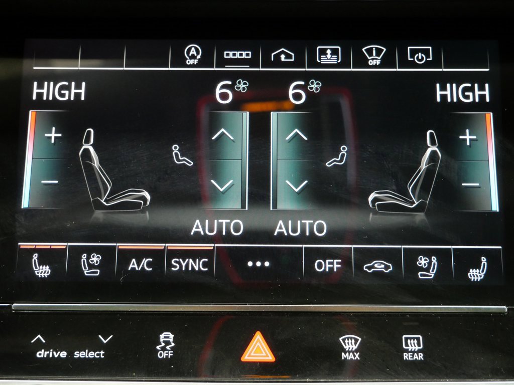 Used 2021 Audi A8 L 3.0T w/ Executive Plus Package image 19