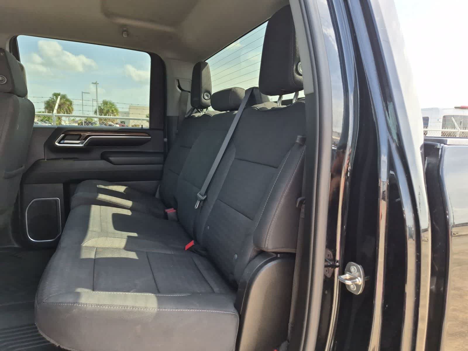 Used 2024 Chevrolet Silverado 2500 LT AWD/4WD image 24