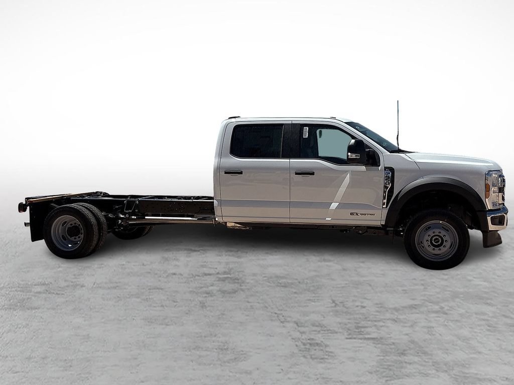 New 2026 Ford F550 4x4 Crew Cab Super Duty image 12