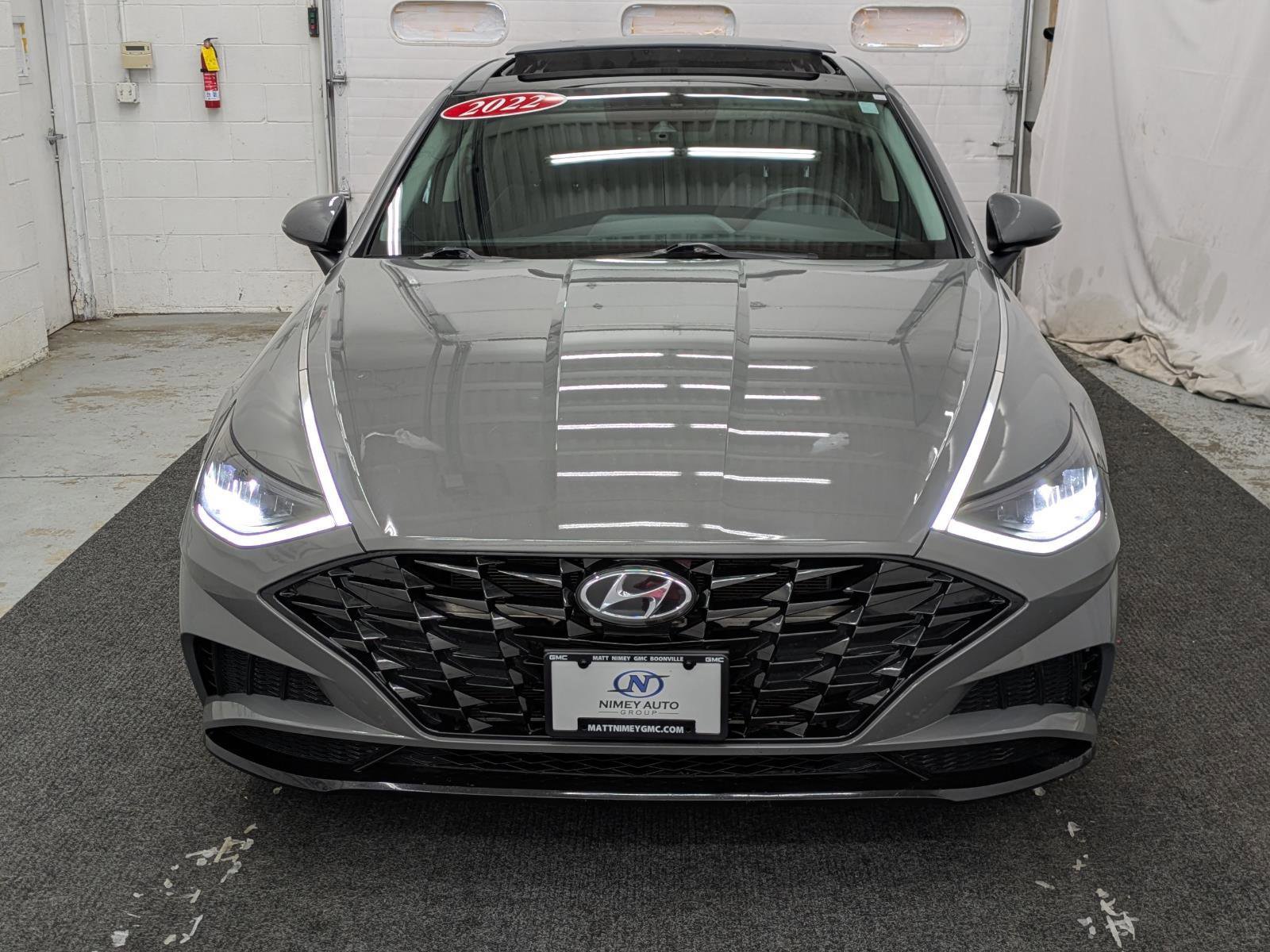 Used 2022 Hyundai Sonata SEL w/ Convenience Package image 13