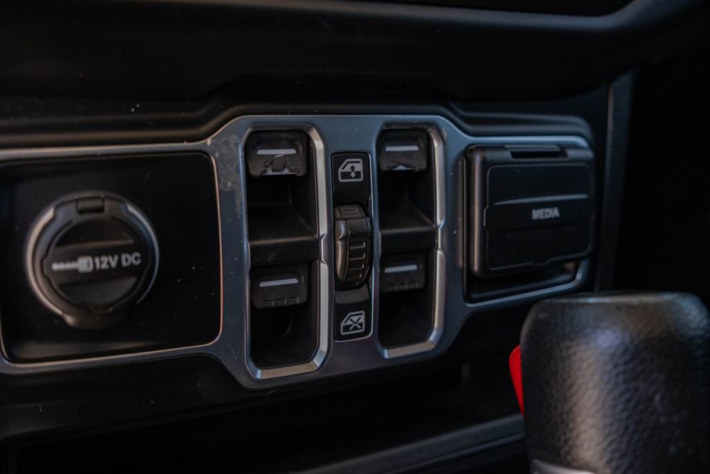 Used 2020 Jeep Wrangler Unlimited Sport S AWD/4WD image 12