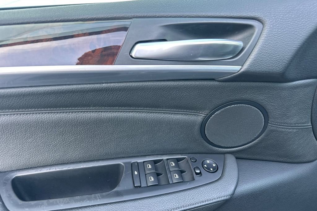 Used 2008 BMW X5 3.0si image 11