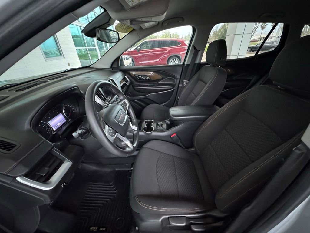 Used 2020 GMC Terrain SLE FWD image 12