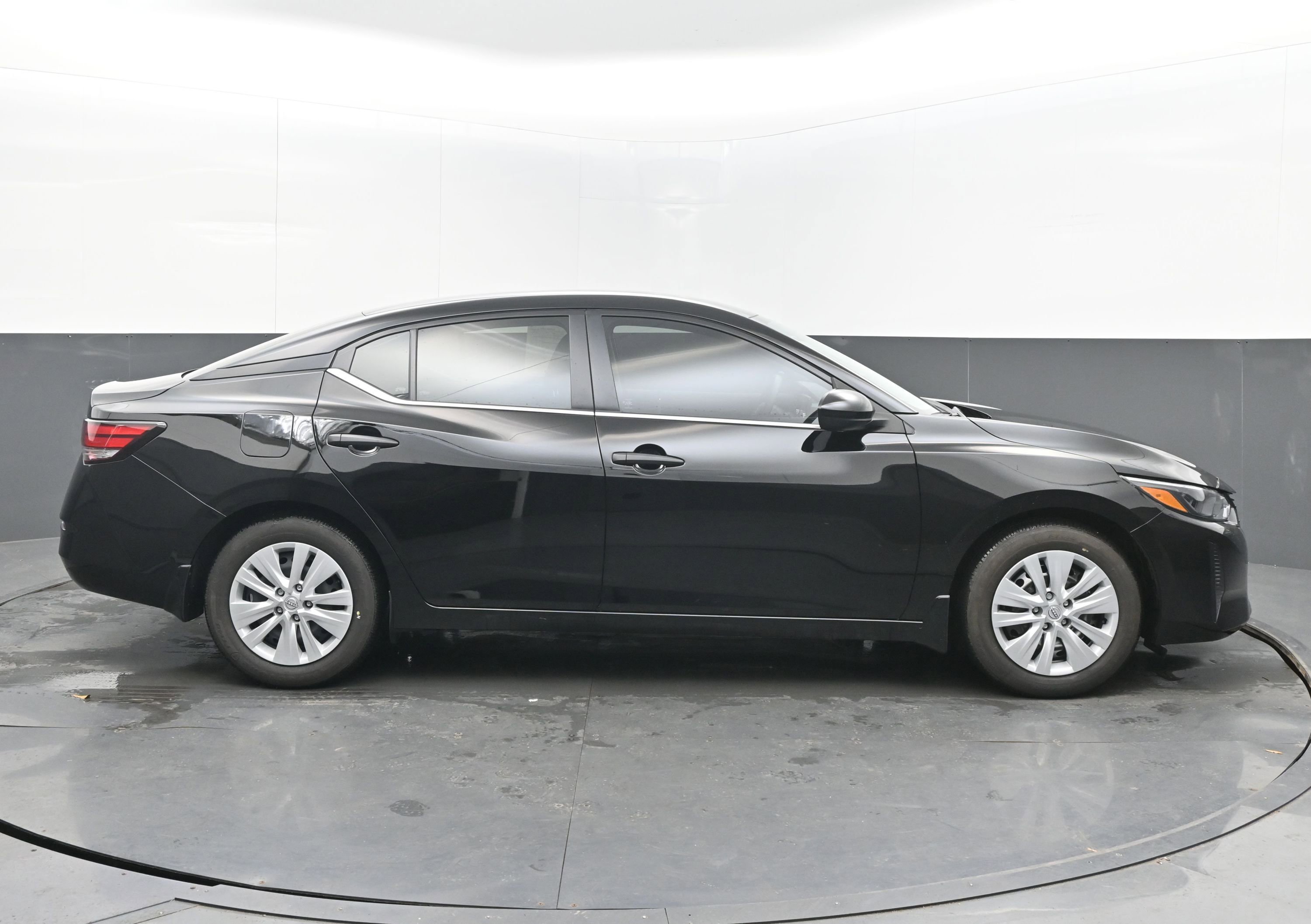 Certified 2025 Nissan Sentra S image 8