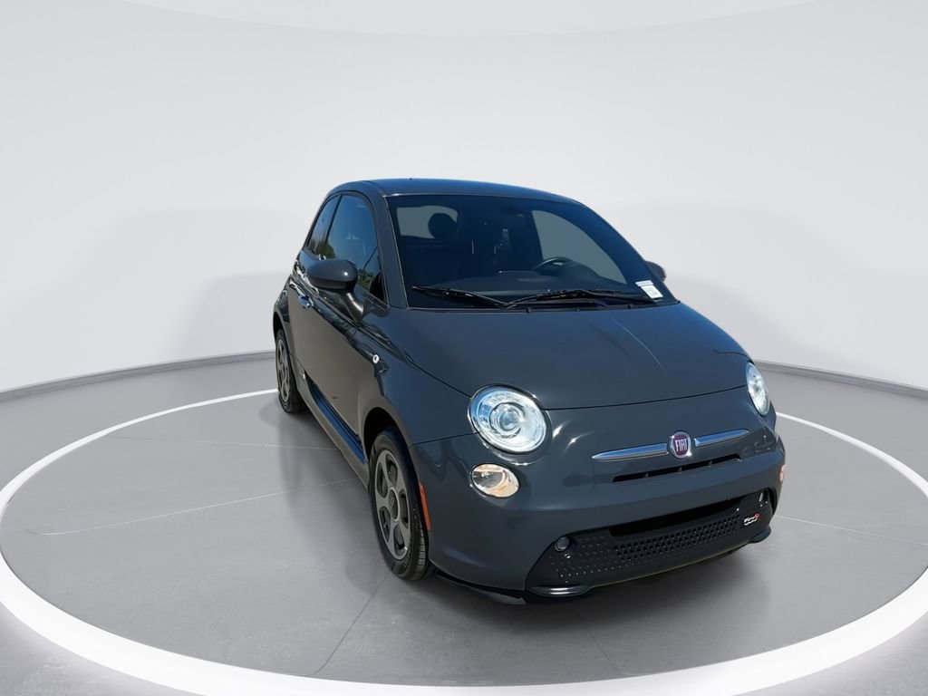 Used 2018 FIAT 500 e image 2