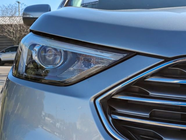 Used 2023 Ford Edge Titanium image 11