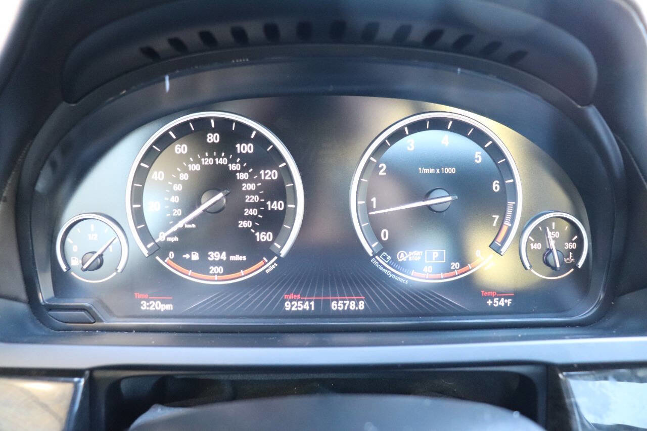 Used 2013 BMW 750Li image 21