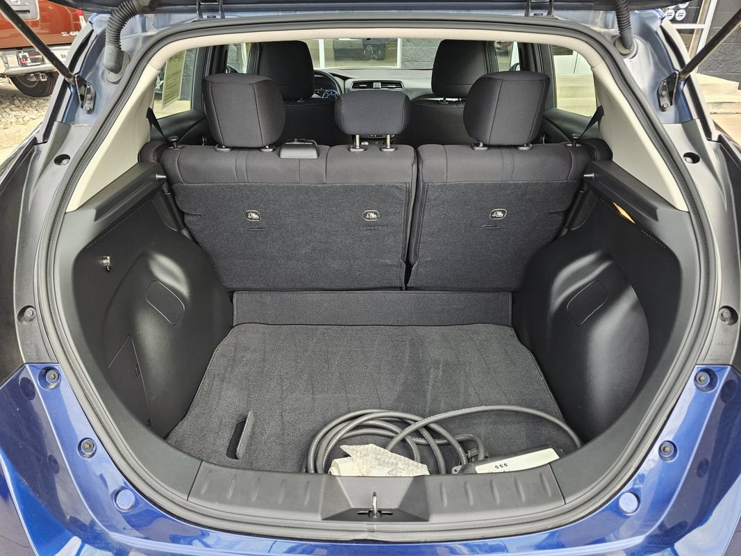 Used 2025 Nissan Leaf S FWD image 28