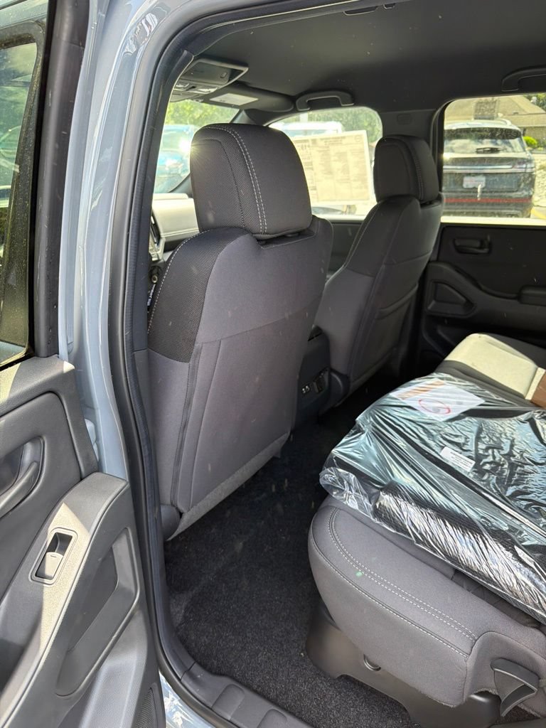 New 2026 Nissan Frontier SV AWD/4WD image 18