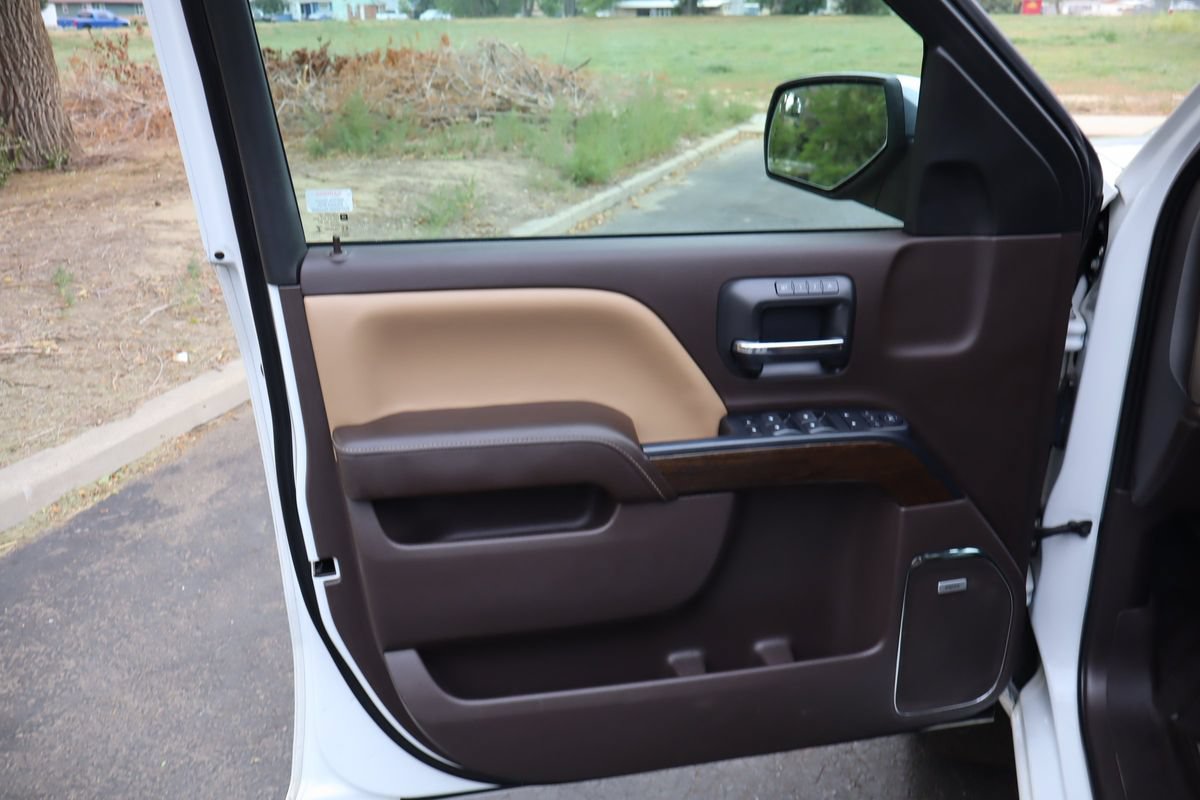 Used 2018 GMC Sierra 1500 Denali AWD/4WD image 23