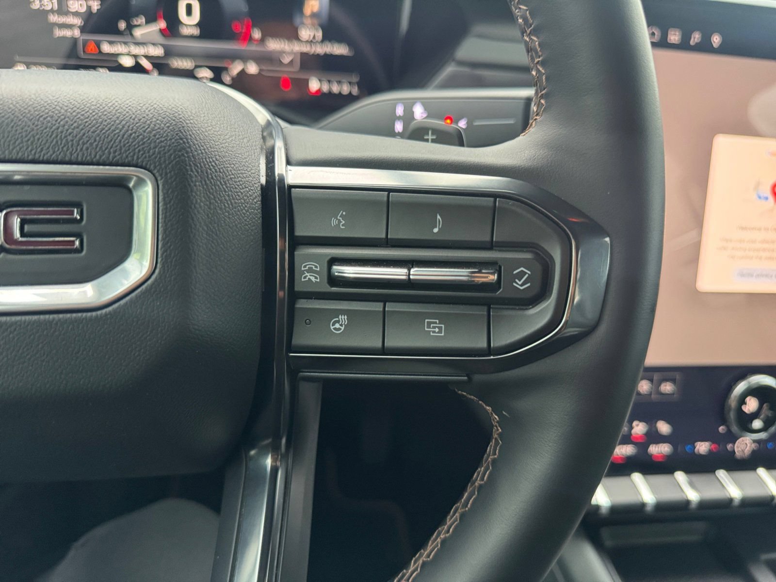 Certified 2024 GMC Acadia AT4 AWD/4WD image 21