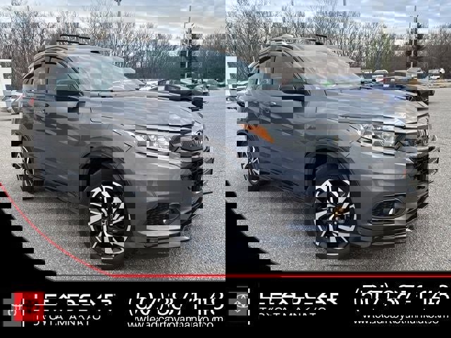 Used 2019 Honda HR-V Sport image 1