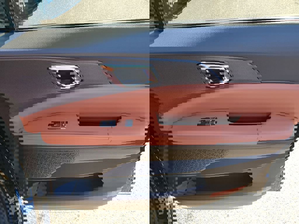 New 2026 Kia Carnival EX image 10