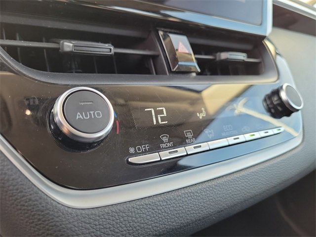 Used 2024 Toyota Corolla LE image 29