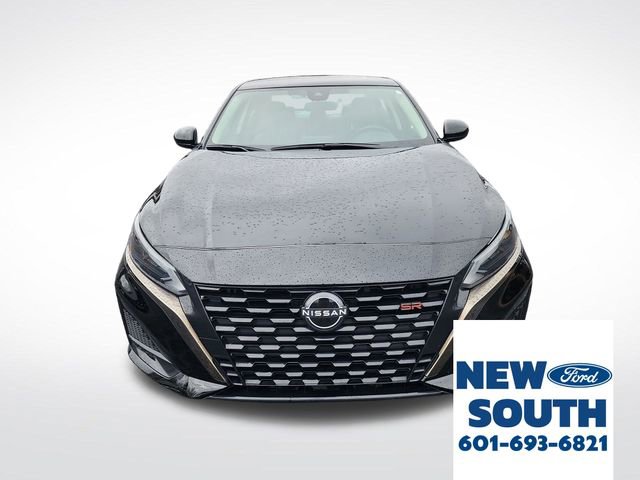 Used 2024 Nissan Altima 2.5 SR image 8
