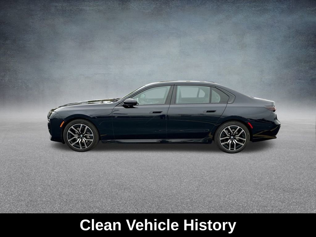 Used 2024 BMW 740i xDrive image 6