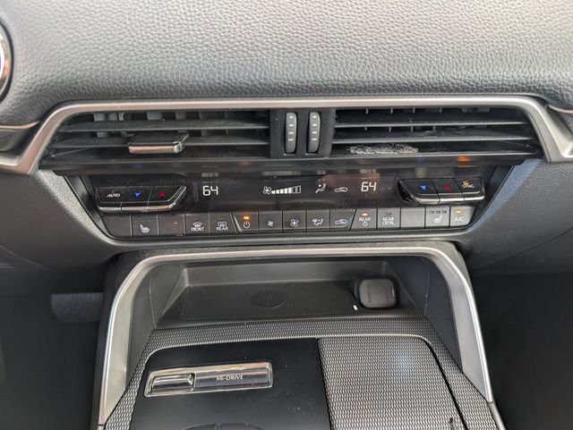Used 2024 MAZDA CX-90 3.3 Turbo w/ Preferred Plus image 17