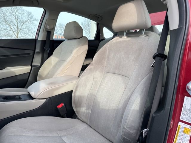 Certified 2024 Honda Accord EX image 28