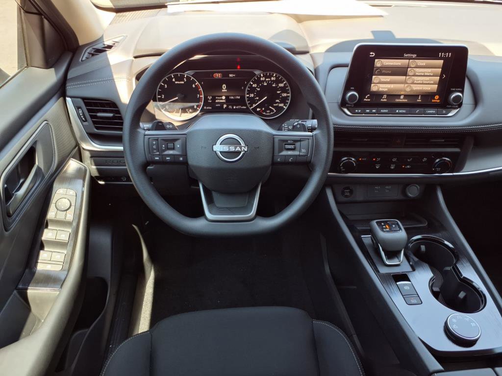 New 2026 Nissan Rogue S image 13