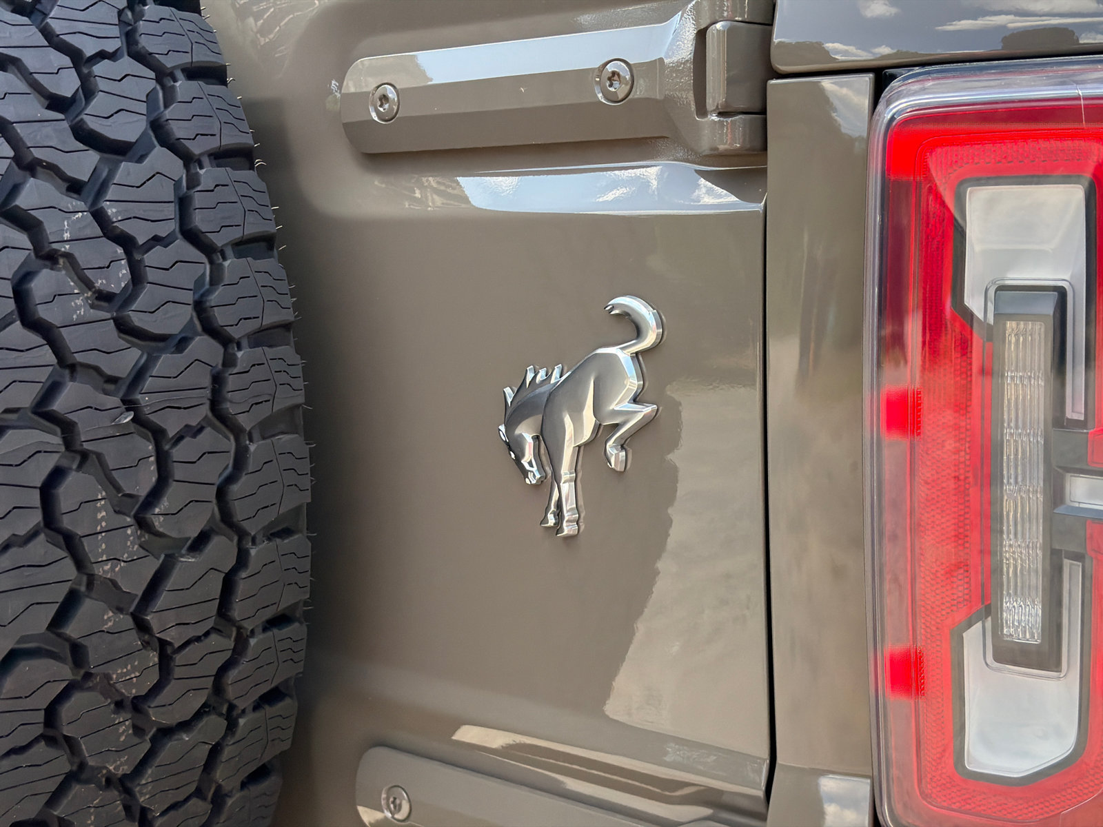 New 2026 Ford Bronco Badlands AWD/4WD image 9