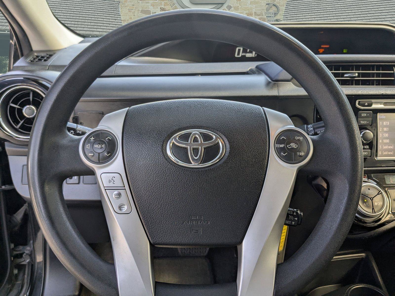 Used 2016 Toyota Prius C Two FWD image 9