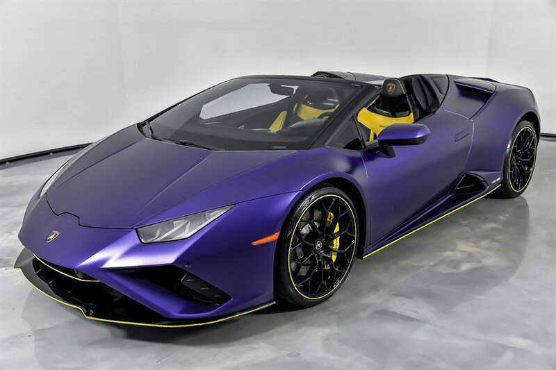 Used 2021 Lamborghini Huracan EVO RWD image 6