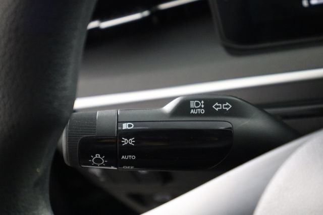 Certified 2026 Kia K5 LXS FWD image 16