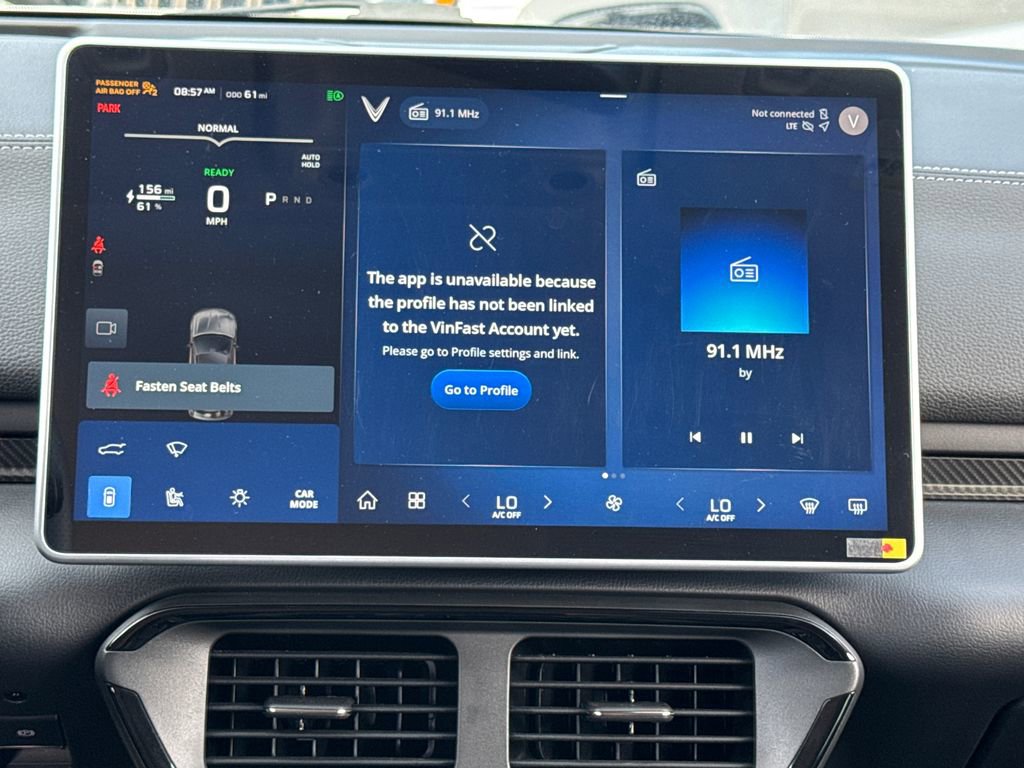 New 2025 VinFast VF 8 Eco AWD/4WD image 21