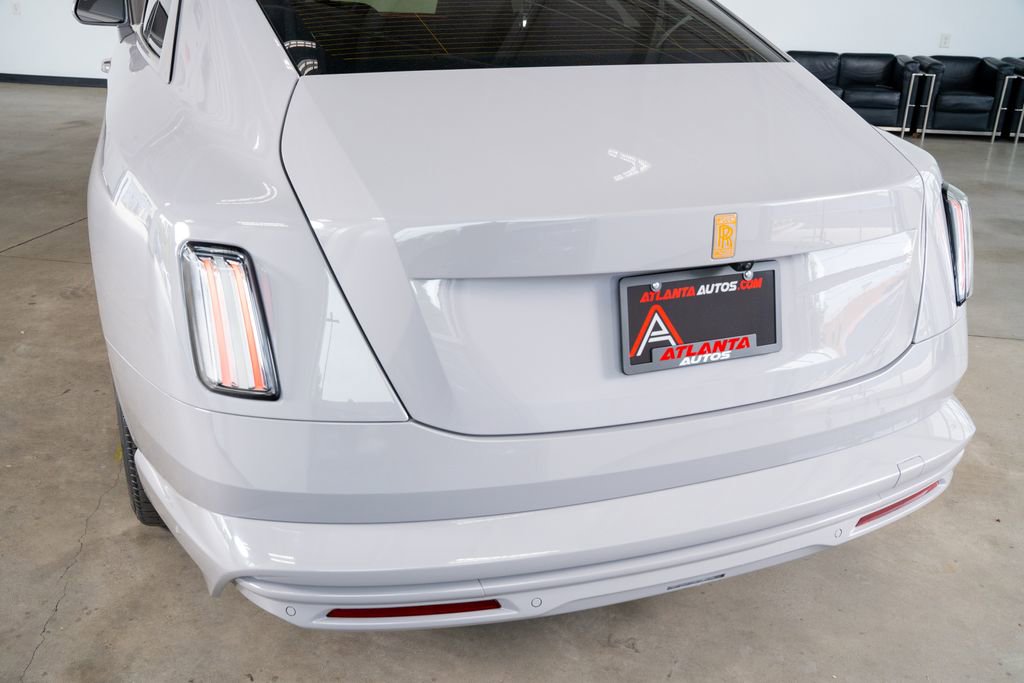 Used 2024 Rolls-Royce Spectre w/ Spectre Launch Package AWD/4WD image 19