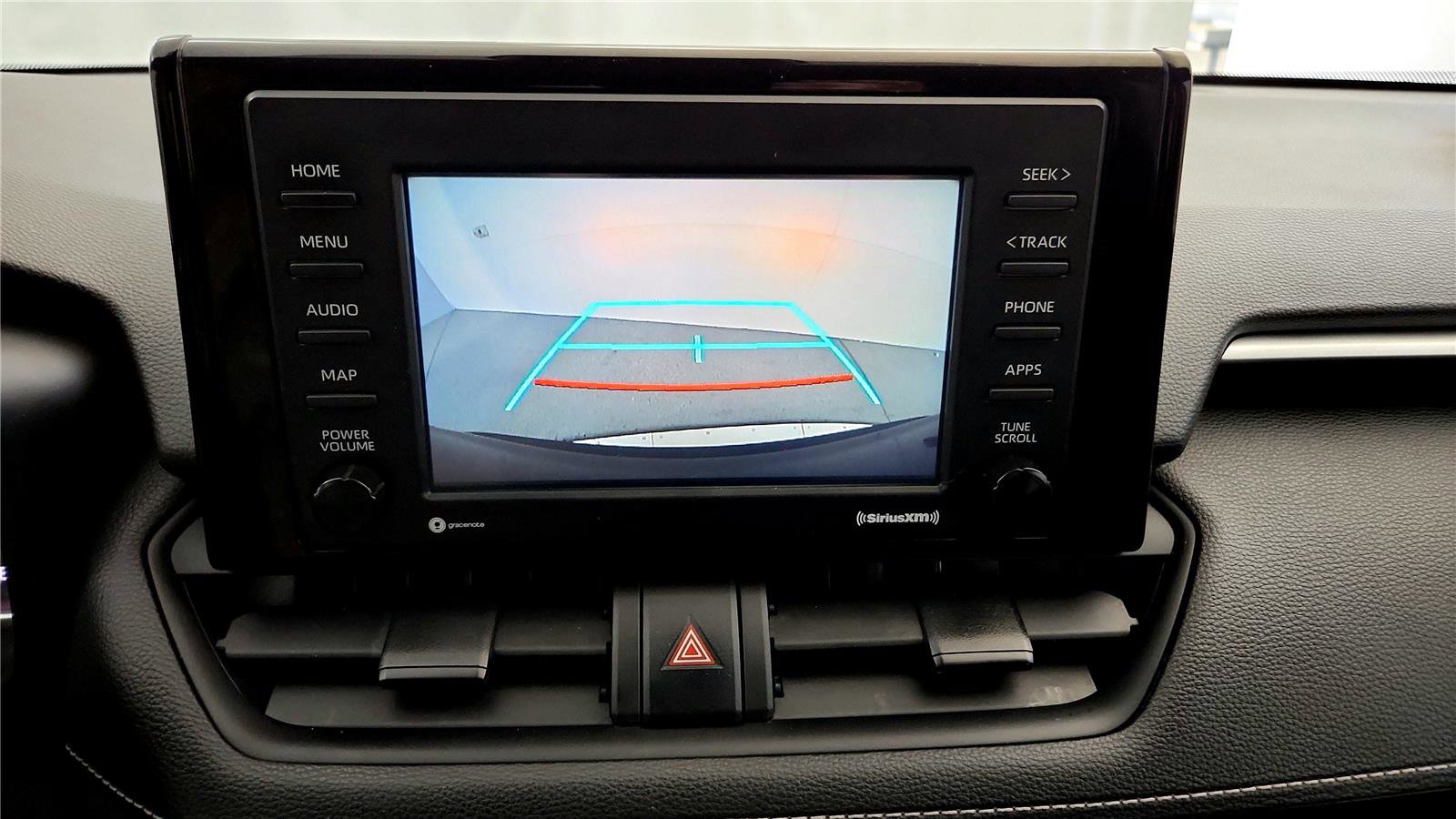 Used 2022 Toyota RAV4 XLE AWD/4WD image 31