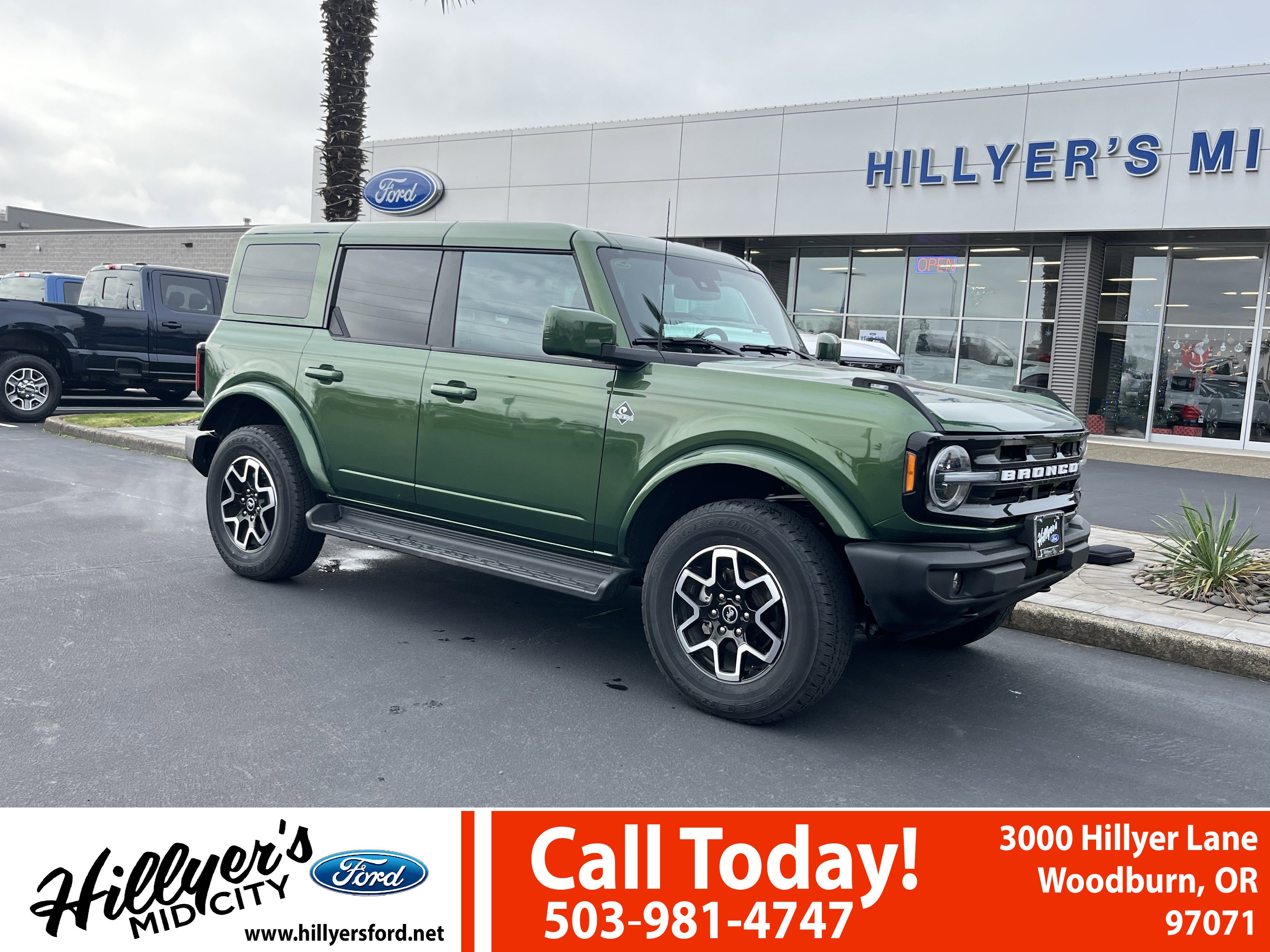 Certified 2025 Ford Bronco Outer Banks image 1