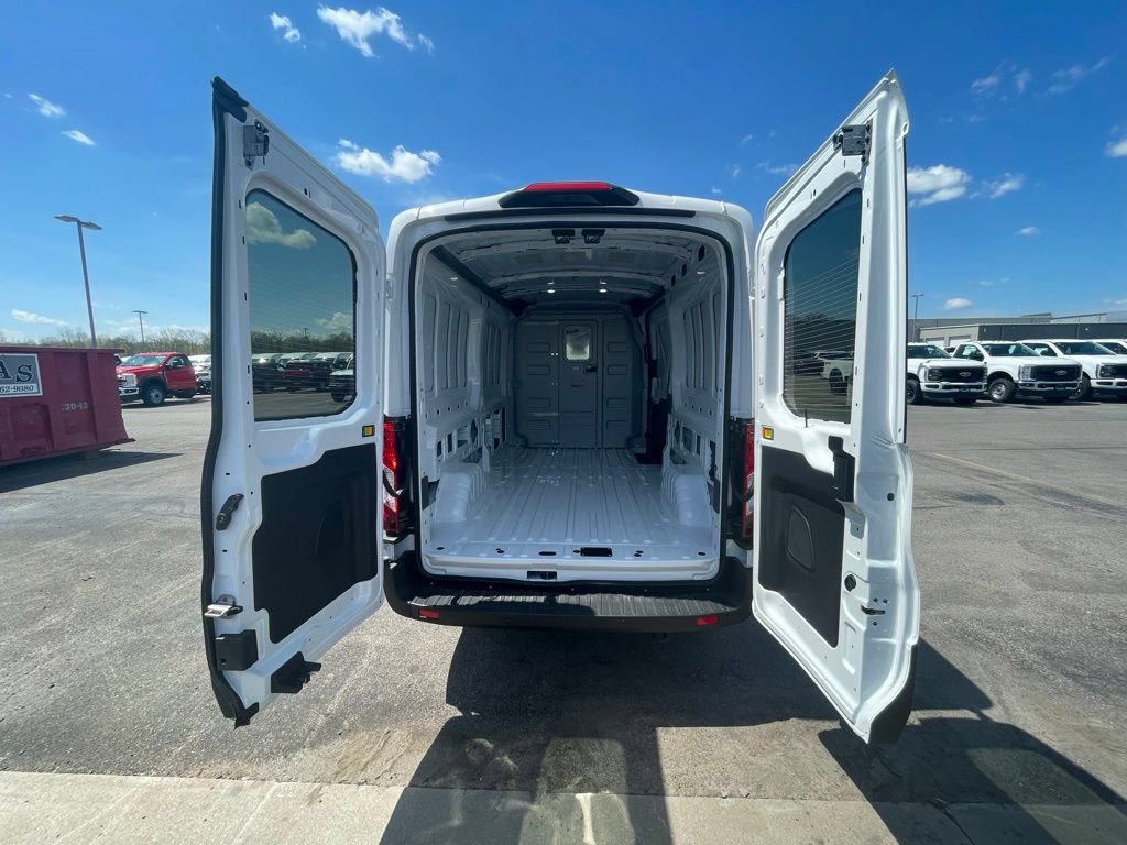 New 2026 Ford Transit 250 148 Medium Roof Extended AWD image 10