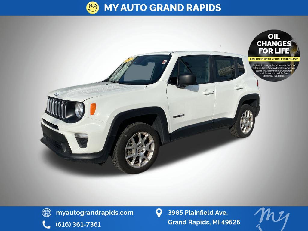 Used 2023 Jeep Renegade Latitude AWD/4WD image 3