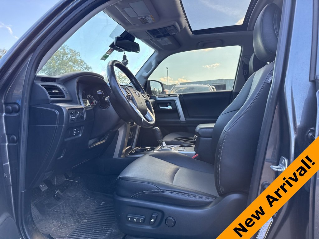 Used 2023 Toyota 4Runner SR5 Premium image 10