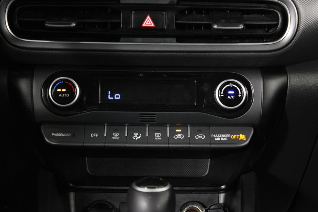 Certified 2022 Hyundai Kona Limited FWD image 22