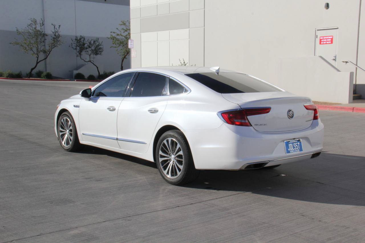 Used 2018 Buick LaCrosse Premium FWD image 8