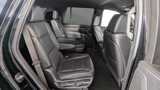 Used 2021 Cadillac Escalade Luxury AWD/4WD image 22